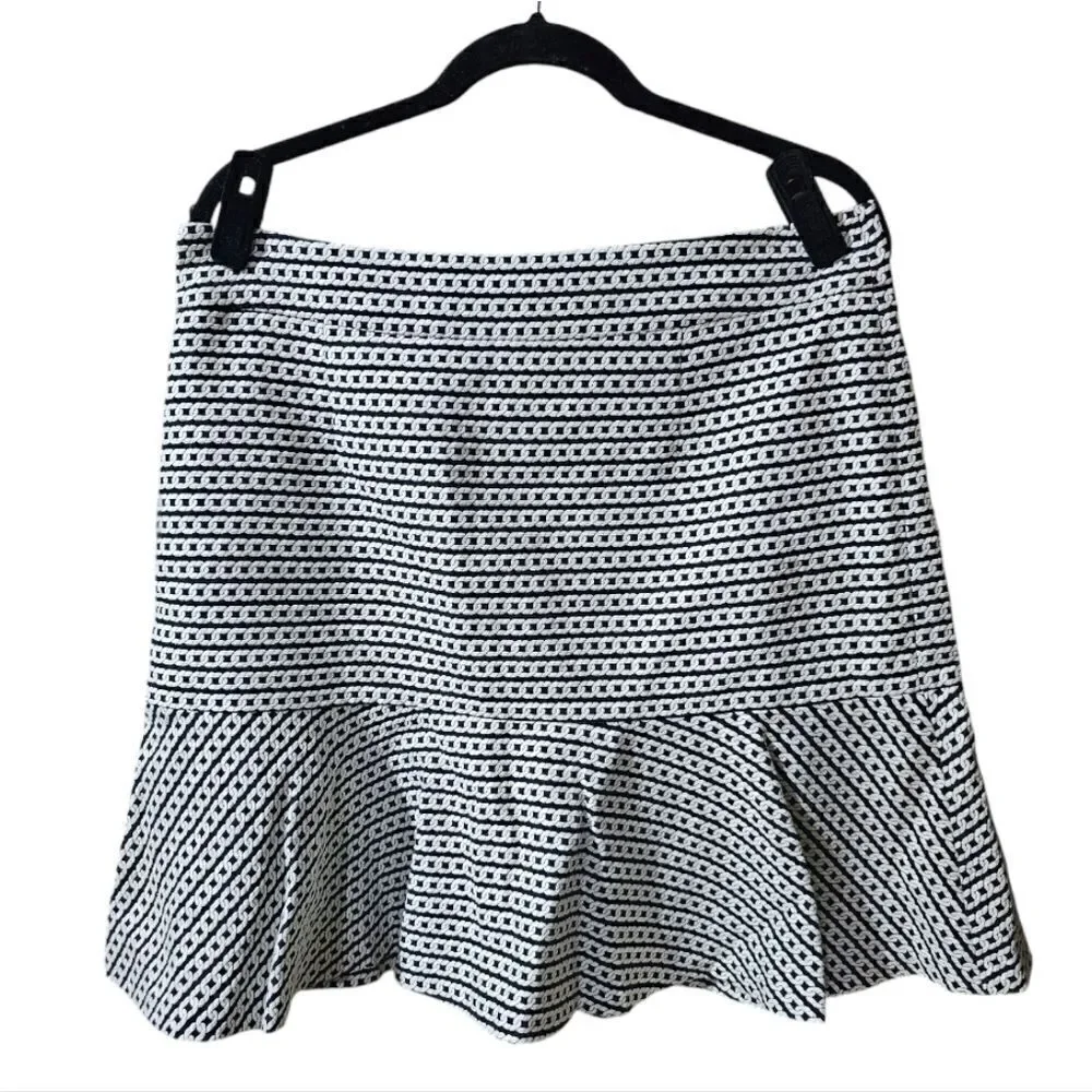 BANANA REPUBLIC‎ NWT Chain Print Flounce Skirt - Size 12